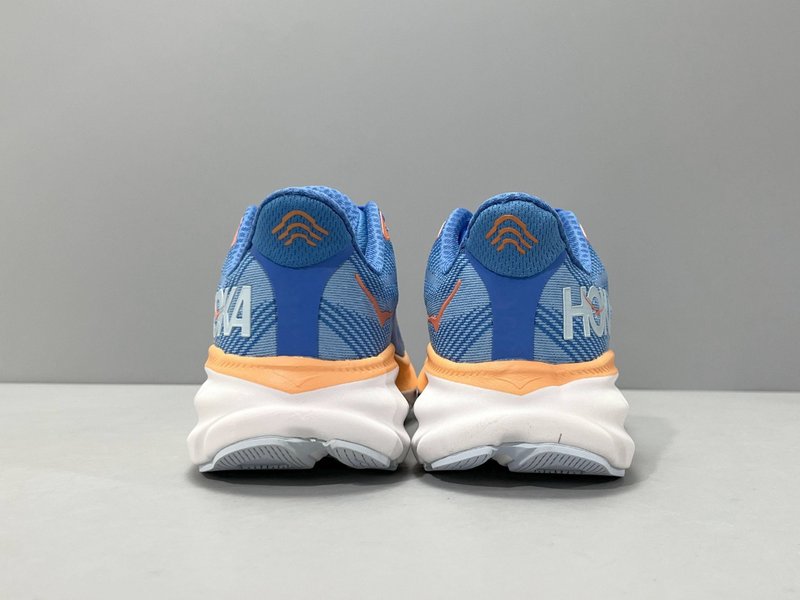 HOKA 클리프톤 9 세대 쾌적한 미끄럼 방지 러닝화 001-260265