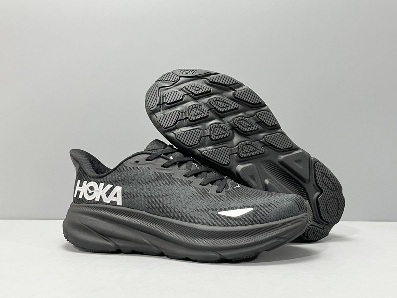 HOKA 클리프톤 9 블랙 워터프러프 러닝화 001-260275