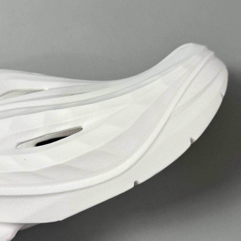 HOKA ONE ONE 토슬리퍼 무소음 방마 속건 001-260285