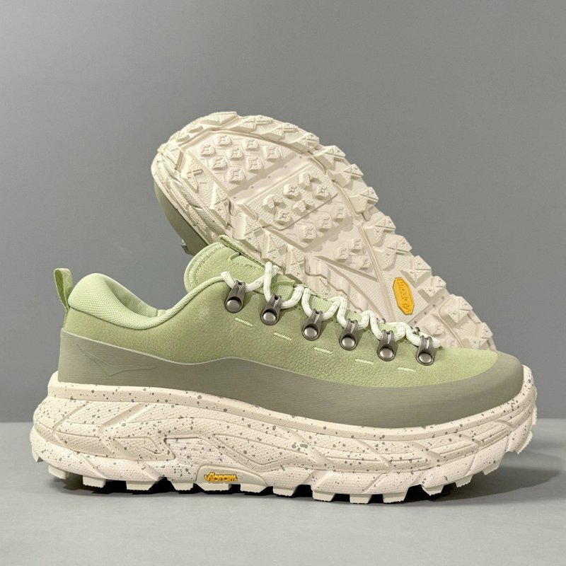 HOKA 아웃도어 방수 스포츠 캐주얼화 001-260304