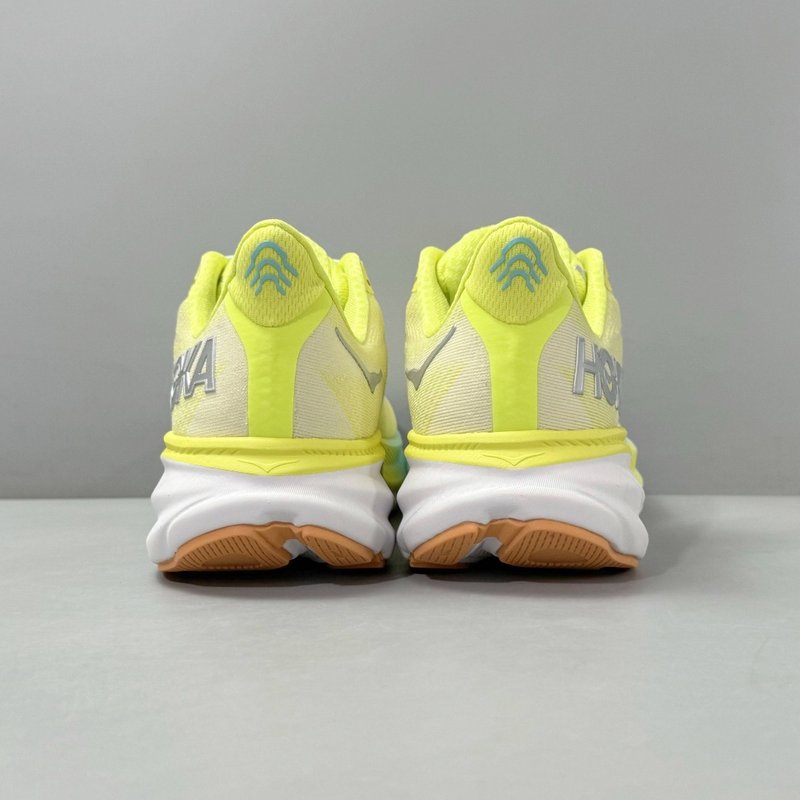 호카 클리프톤 9 여성용 쿠션 러닝화 001-260305