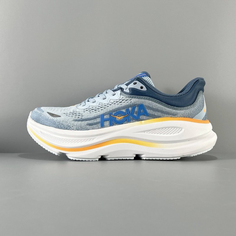 HOKA 본디 9 시리즈 로우탑 러닝화 001-260327