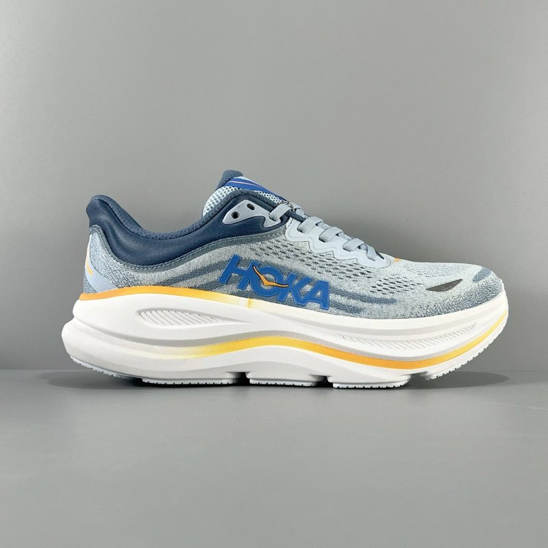 HOKA 본디 9 시리즈 로우탑 러닝화 001-260327