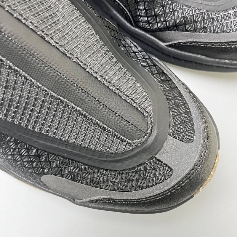 HOKA 로우탑 지퍼 캐주얼 슈즈 001-260364