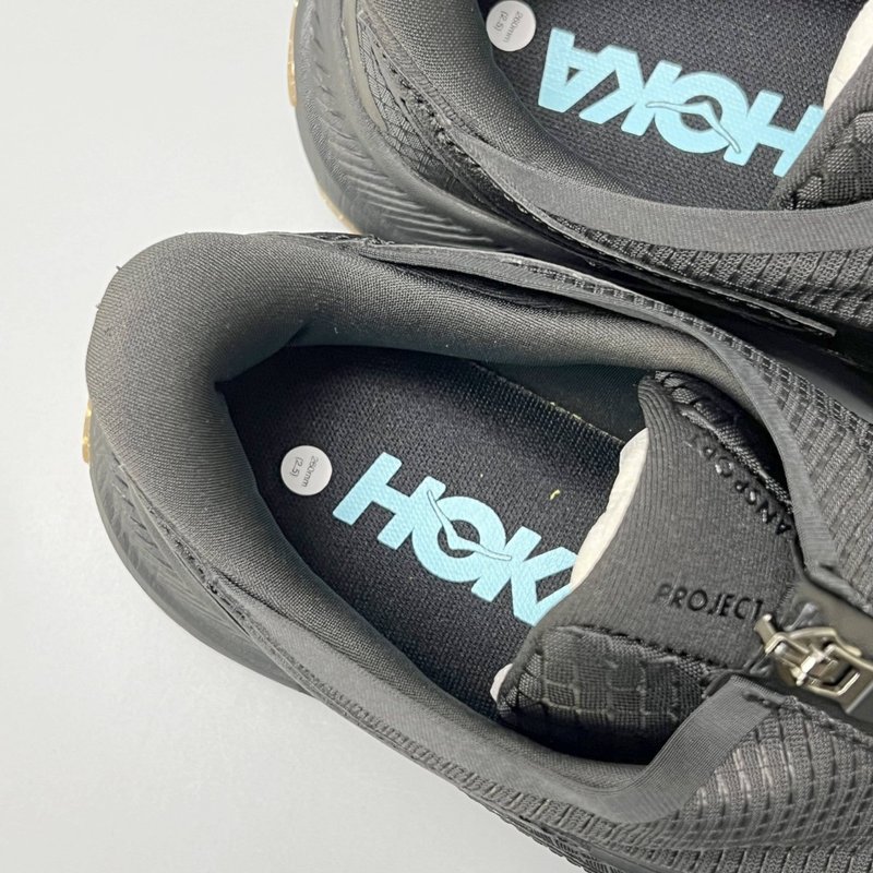 HOKA 로우탑 지퍼 캐주얼 슈즈 001-260364