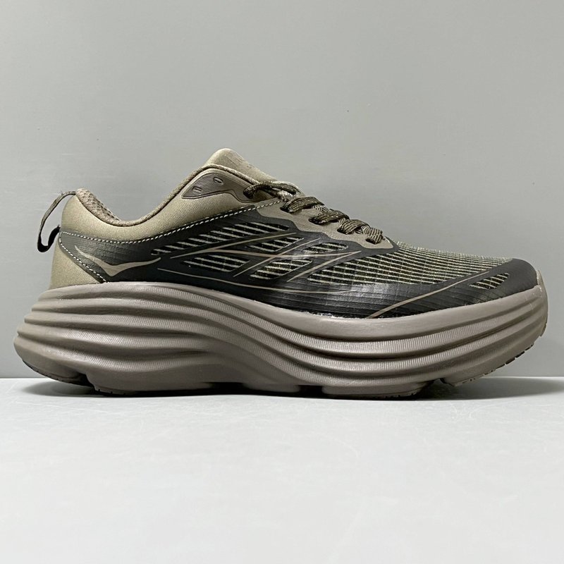 HOKA 본디 8 콜라보 로우탑 러닝화 001-260390