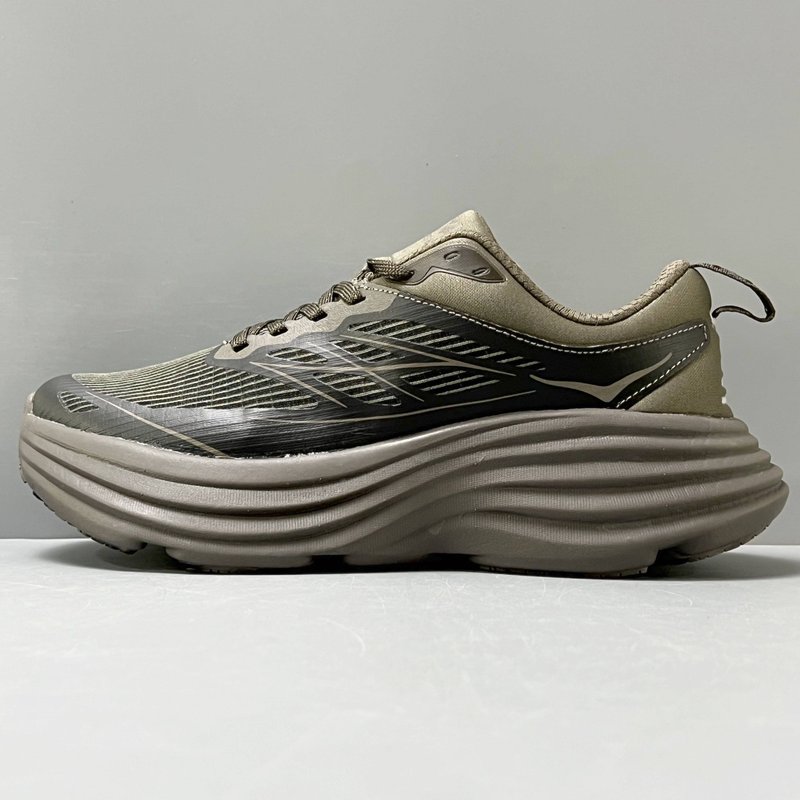 HOKA 본디 8 콜라보 로우탑 러닝화 001-260390