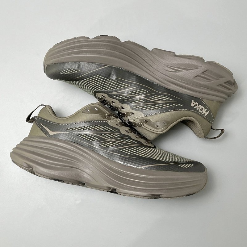 HOKA 본디 8 콜라보 로우탑 러닝화 001-260390