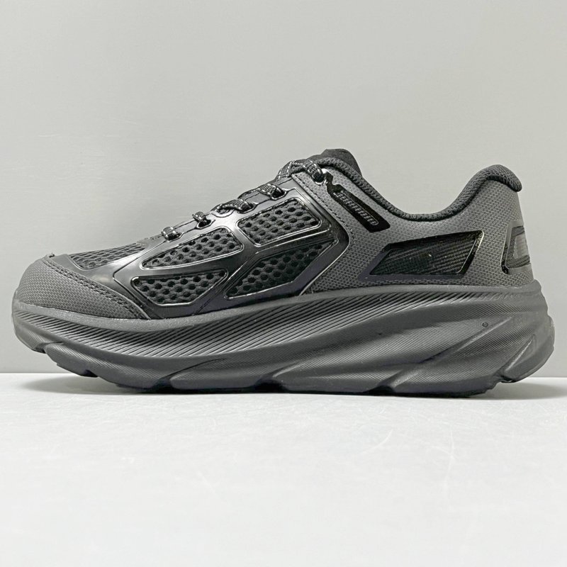 HOKA 클리프톤 9 콜라보레이션 캐주얼 슈즈 001-260397