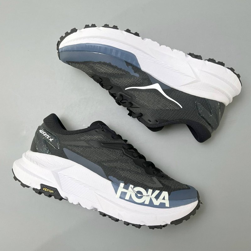 마파테 X 콜라보 클래식 러닝화 001-260422