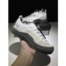 아크테릭스 KONSEAL LT W 남성 트레일 러닝화 001-260502