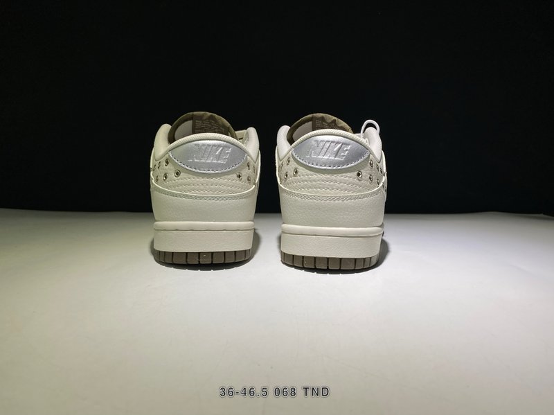나이키 덩크 로우 레트로 스니커즈 001-260812