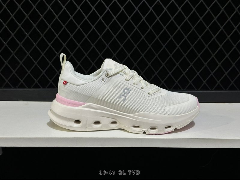 온 클라우드펄스 경량 스포츠 캐주얼화 001-261049