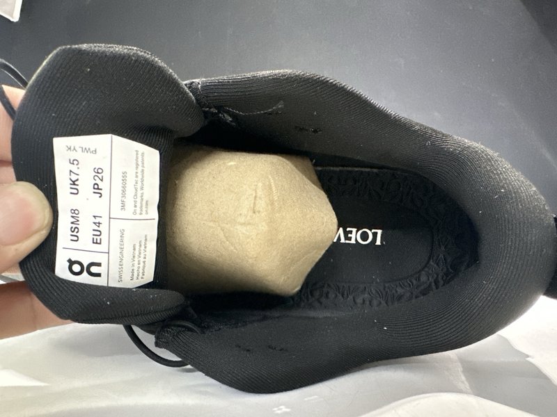 온 로이베 콜라보 경량 스포츠 캐주얼화 001-261087