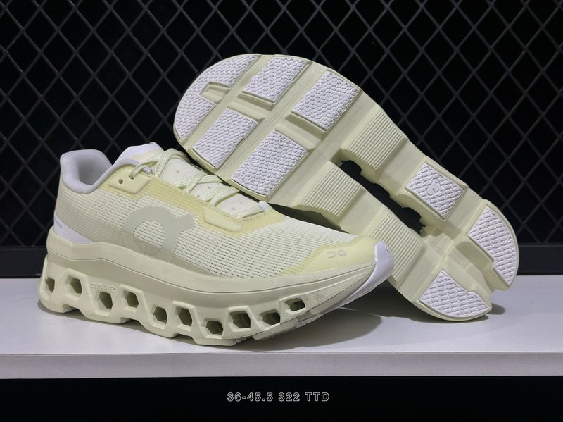 온 클라우드몬스터 빈티지 테크닉 로우탑 러닝화 001-261197