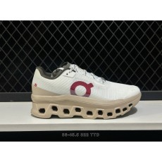 온 클라우드몬스터 경량 로우탑 러닝화 001-261214