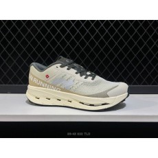 온 클라우드 울트라 3 아웃도어 러닝화 001-261233