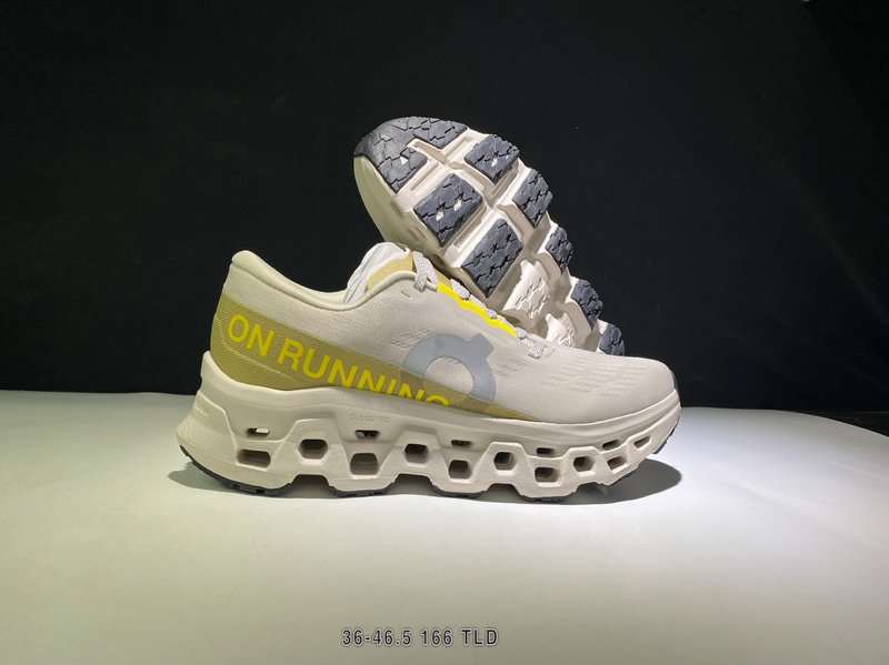 온 클라우드몬스터 3 러닝화 001-261292