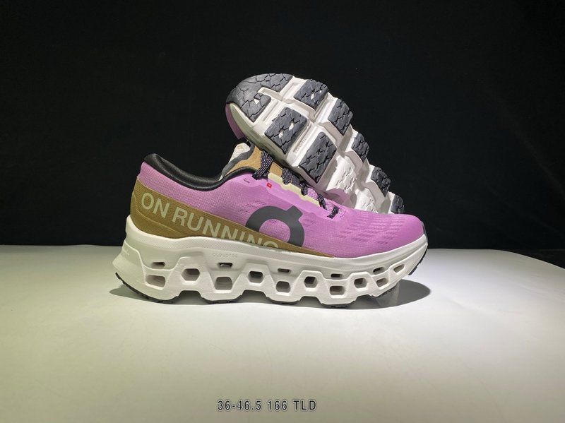 온 클라우드몬스터 3 레트로 러닝화 001-261293