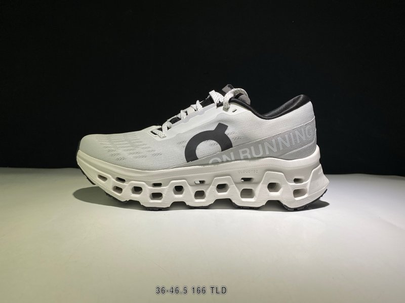 온 클라우드몬스터 3 레트로 러닝화 001-261295