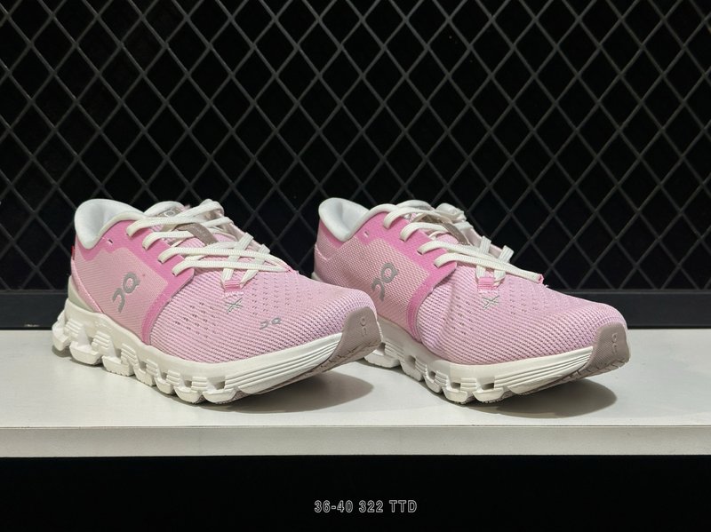 온 클라우드비스타 X4 종합 피트니스 트레이닝화 001-261298