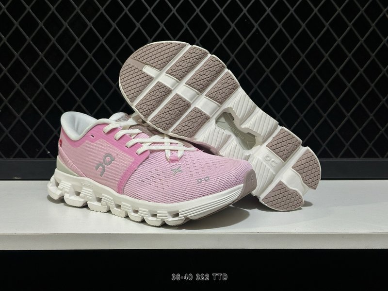온 클라우드비스타 X4 종합 피트니스 트레이닝화 001-261298