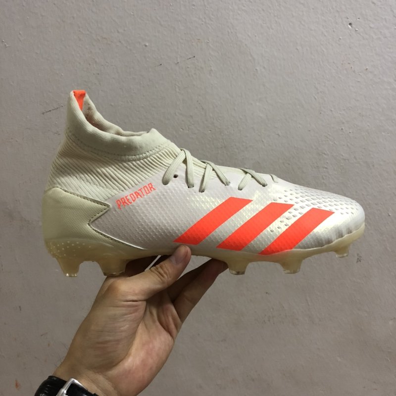 아디다스 프레데터 FG 축구화 001-261408