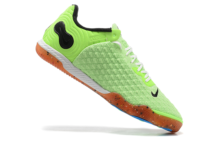 나이키 니트 실내 축구화 001-262085