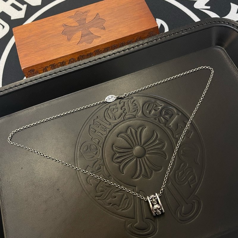 Chrome Hearts 클래식 빈티지 십자가 펜던트 001-262316