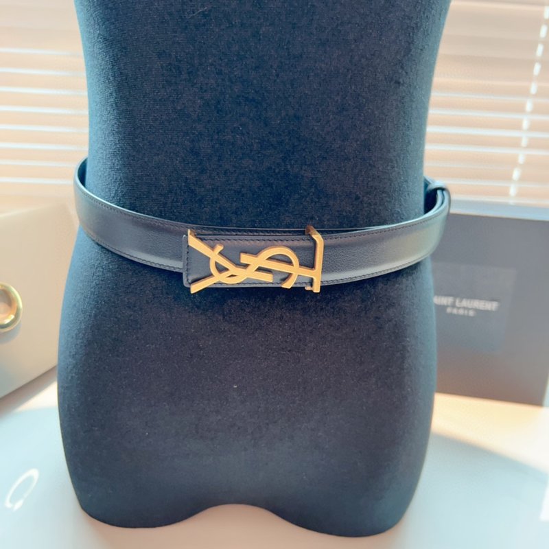 YSL 생로랑 여성용 빈티지 조각 금속 버클 벨트 2. 001-262368