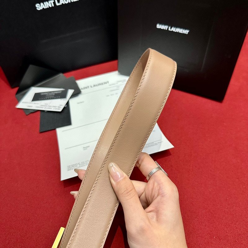 YSL 생로랑 여성용 빈티지 조각 금속 버클 벨트 001-262370