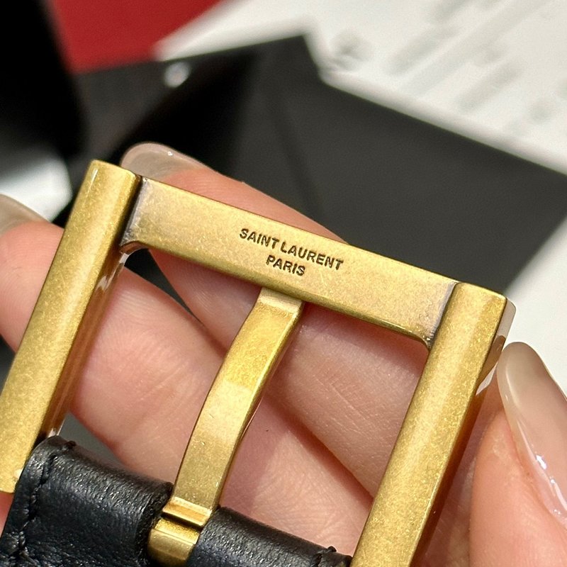 YSL 생로랑 여성용 빈티지 조각 금속 버클 벨트 001-262371