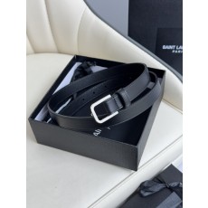 생로랑 여성 가죽 벨트 001-262417