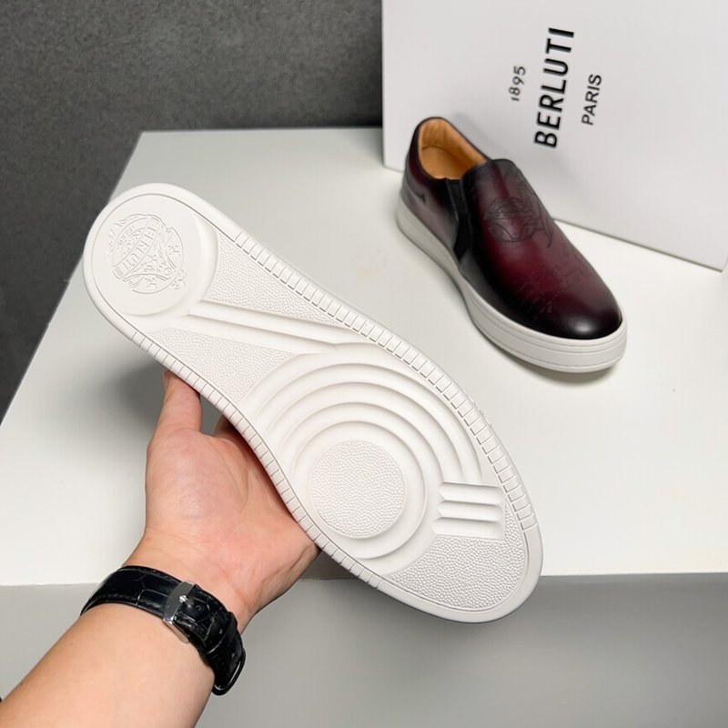 Berluti 벨루티 남성 수제 가죽 스니커즈 001-262555