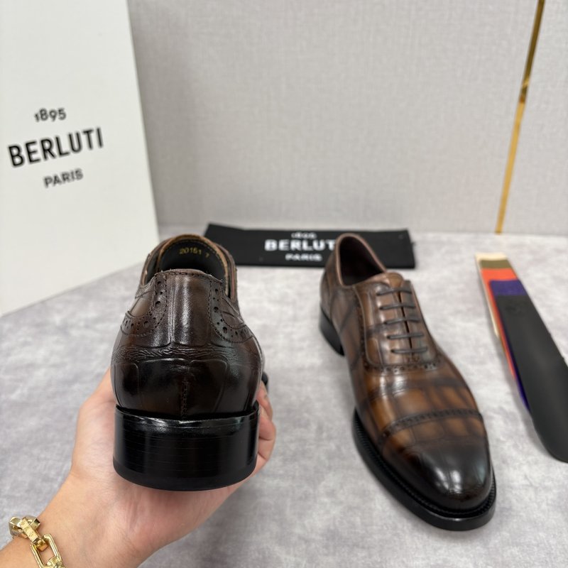 Berluti 남성 수제 염색 크로코 옥스포드 구두 001-262563