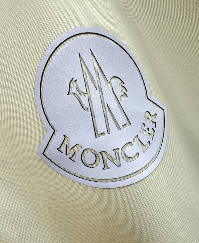 Moncler 몽클레어 2025 가을 겨울 자켓 001-262704