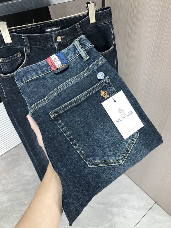 몽클레어 가을 겨울 슬림 스트레이트 데님 진 001-262865