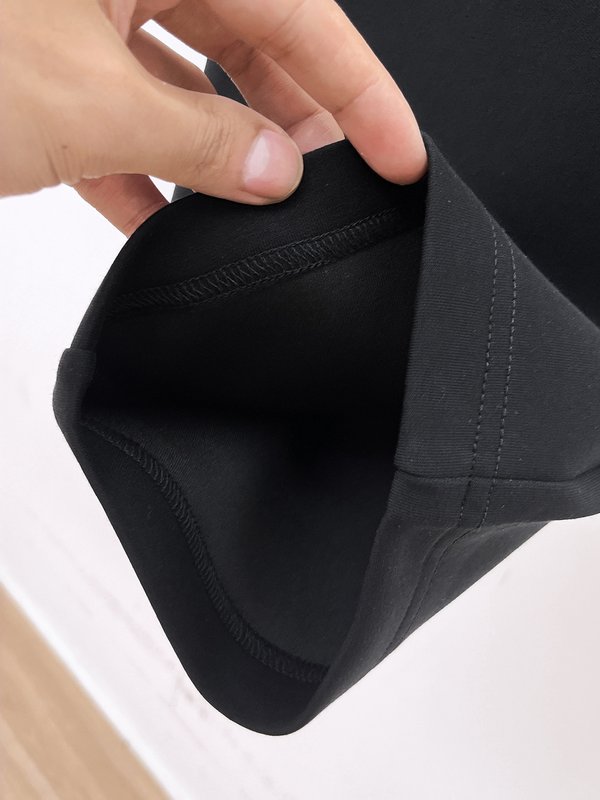 몽클레어 남성 에어레이어 코튼 캐주얼 팬츠 001-262885