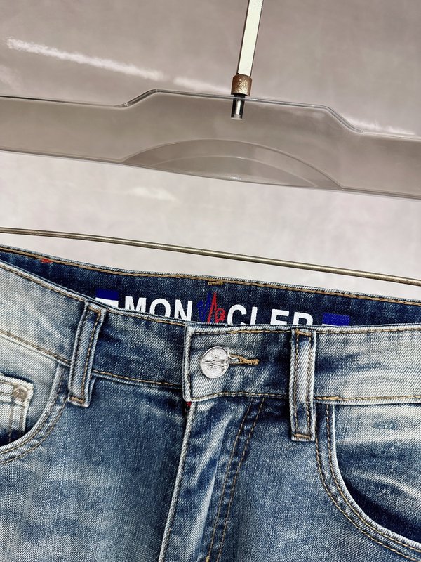 몽클레어 남성 슬림 피트 스트레치 데님 팬츠 001-262889