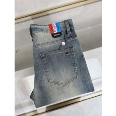 몽클레어 남성 슬림 피트 스트레치 데님 팬츠 001-262889