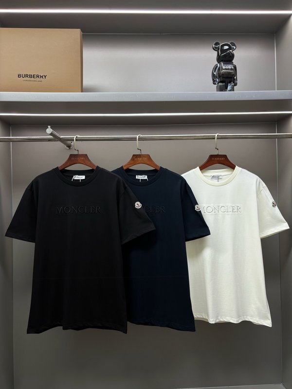 몽클레르 자수 패치 디자인 반팔 티셔츠 001-262912
