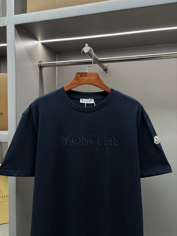 몽클레르 자수 패치 디자인 반팔 티셔츠 001-262912