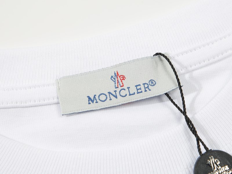 몽클레르 2025 듀얼야 면 소재 반팔 티셔츠 001-262942