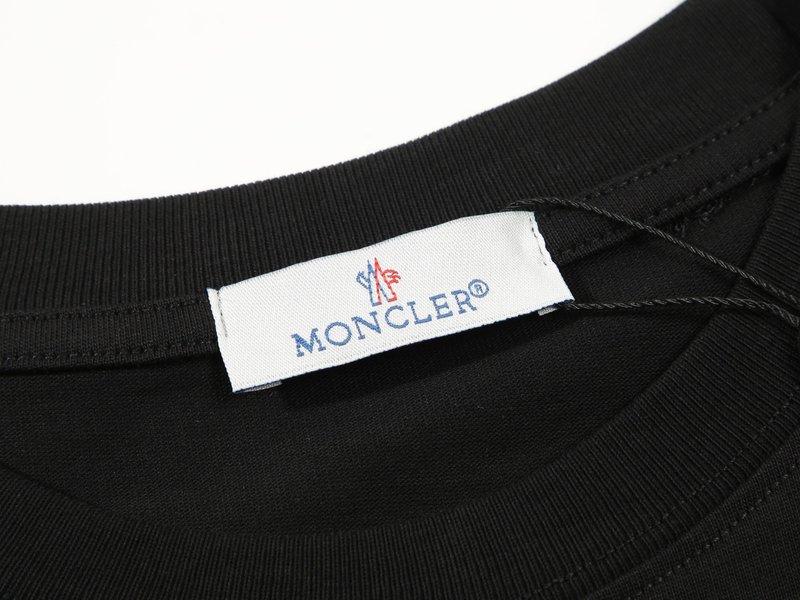 몽클레르 2025 면 소재 반팔 티셔츠 001-262943