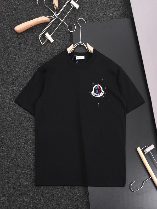 몽클레르 남녀공용 그래피티 프린트 순면 반팔 티셔츠 001-262969