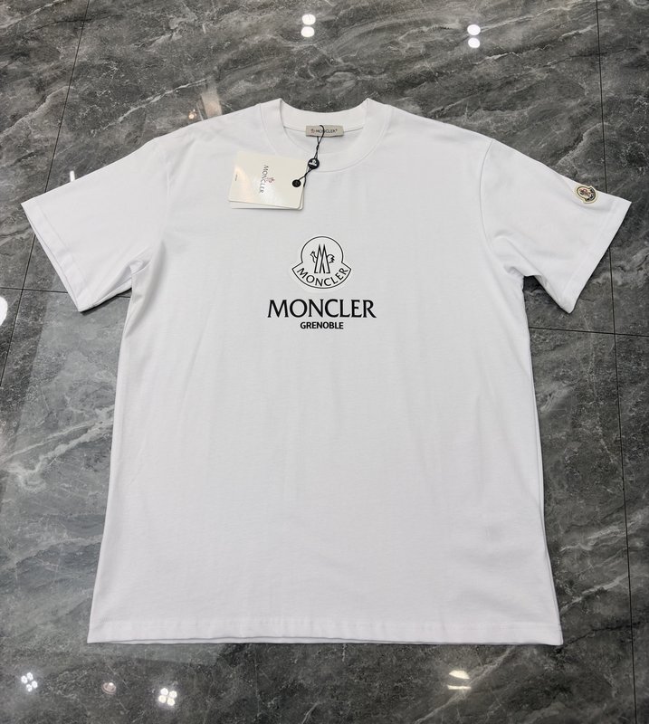 몽클레르 여름 패션 라운드넥 반팔 티셔츠 001-263036