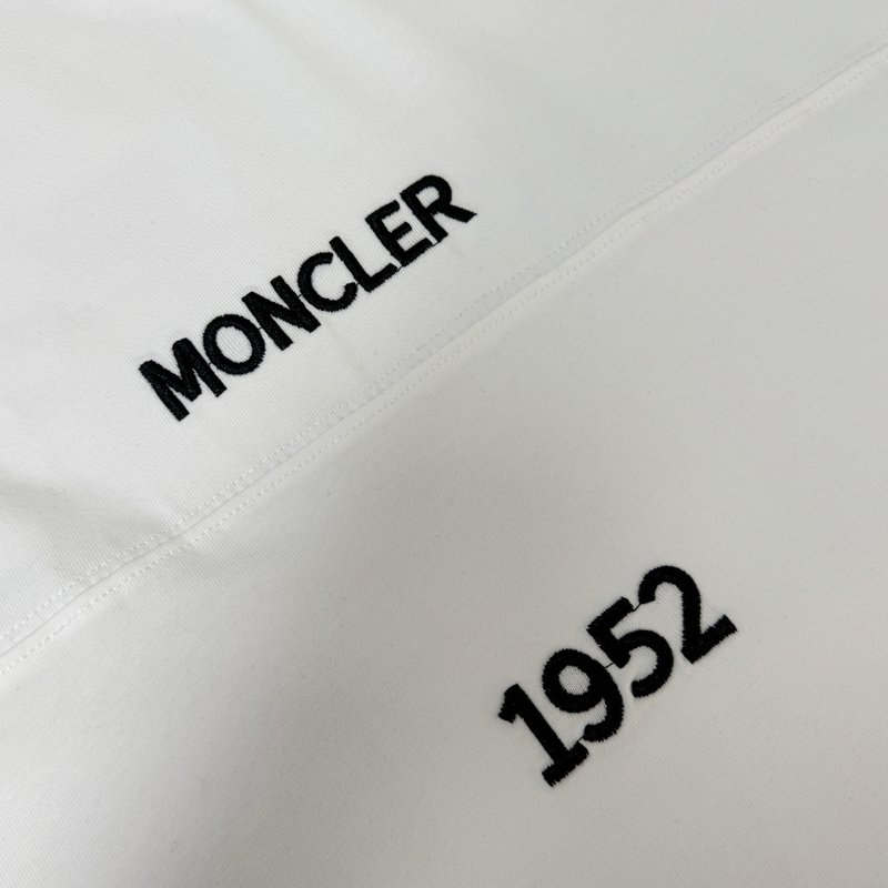 몽클레르 26春夏 신상 반팔 티셔츠 남녀공용 001-263054