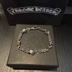 Chrome Hearts 복고 다이스 십자가 꽃 팔찌 001-263109