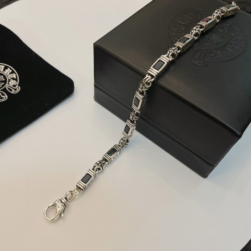 Chrome Hearts 크로스 다이아몬드 팔찌 001-263150