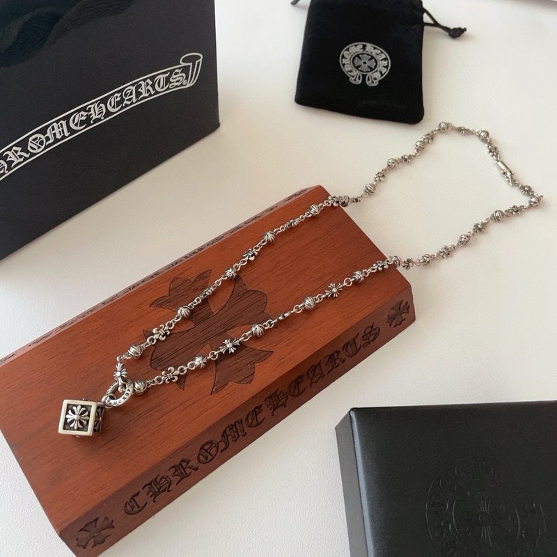 Chrome Hearts 클래식 레트로 멀티 요소 팔찌 001-263346